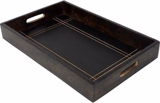 Tagliere in legno nero, realizzata a mano, dimensioni 38 x 25 cm. Decorativa e versatile, adatta a diversi usi