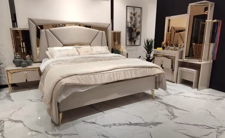 Doppelbett Nachttische mit Spiegel Schminktisch Beige Gold Schlafzimmer