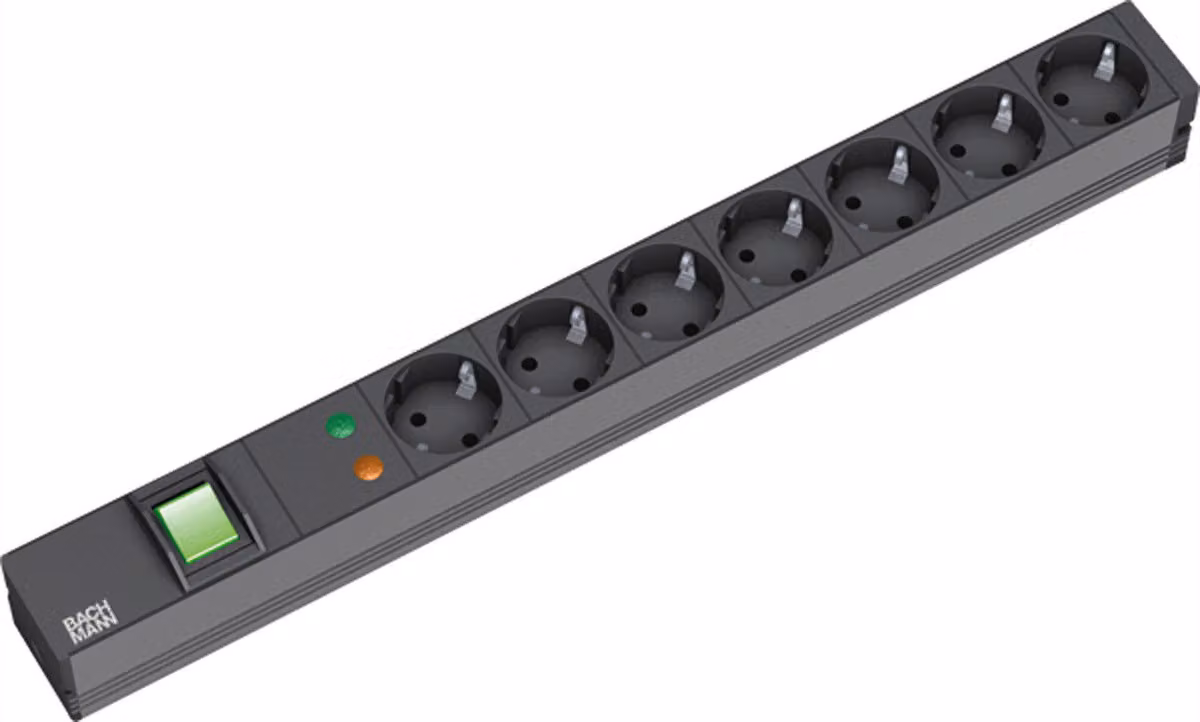 Bachmann 48,30 cm (19") Presa di corrente ÜSS, ALU, 7 vie, s nero, contatto di terra, 2 m, 1U, con interruttoreCon protezione da sovratensione