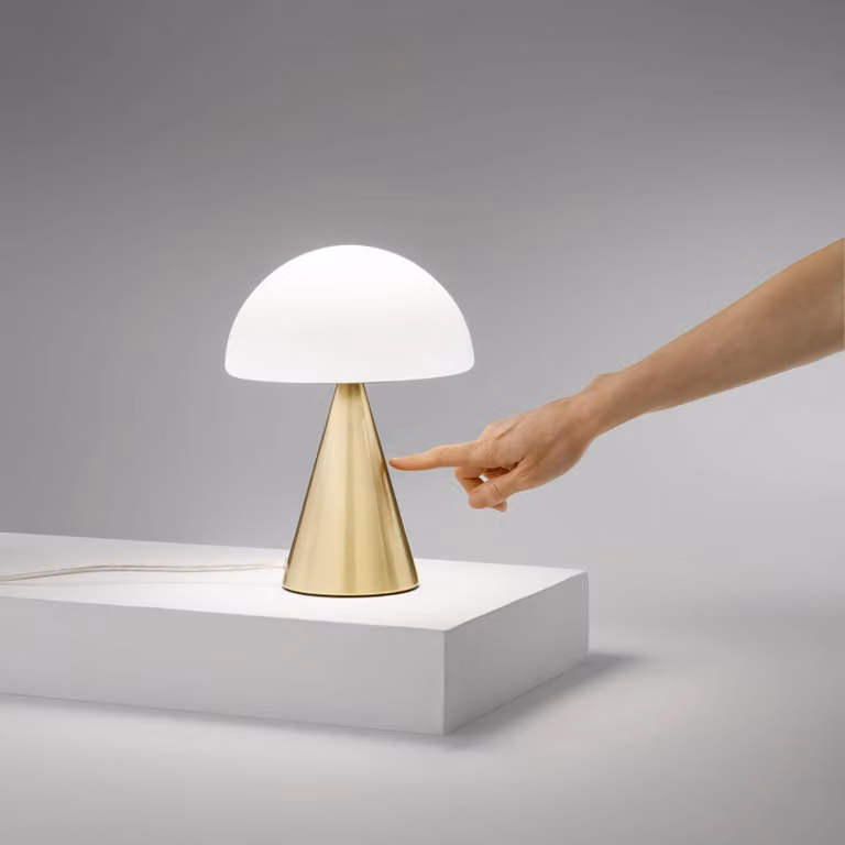 Fabas Luce Lampada da tavolo a LED Blip, dimmerabile, Ottone / Oro, Soggiorno / Sala da pranzo, Vetro, Moderno, Lampada da tavolo LED