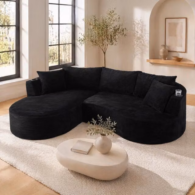 Divano a 3 posti MIVRAY con design moderno a L, rivestimento in tessuto a coste nero, portabicchieri e cuscini inclusi