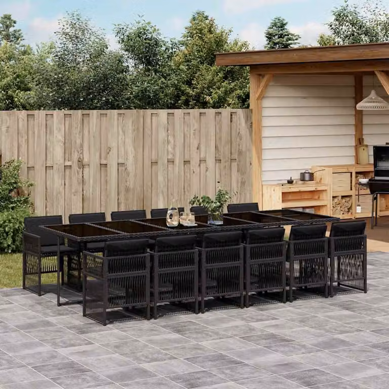 Set da pranzo da giardino vidaXL in polyrattan nero con cuscini e tavolo in vetro, 13 pezzi