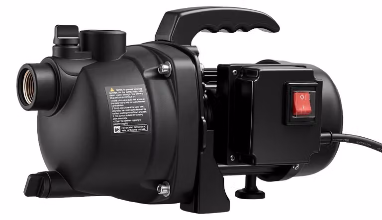 Pompa per giardino - Pompa per irrigazione - Pompa a getto - Potenza: 800 W - Portata: 3300 L/h - Altezza di mandata: 44 m - Tensione: 230 V - Protezione contro il surriscaldamento - Corpo in PP