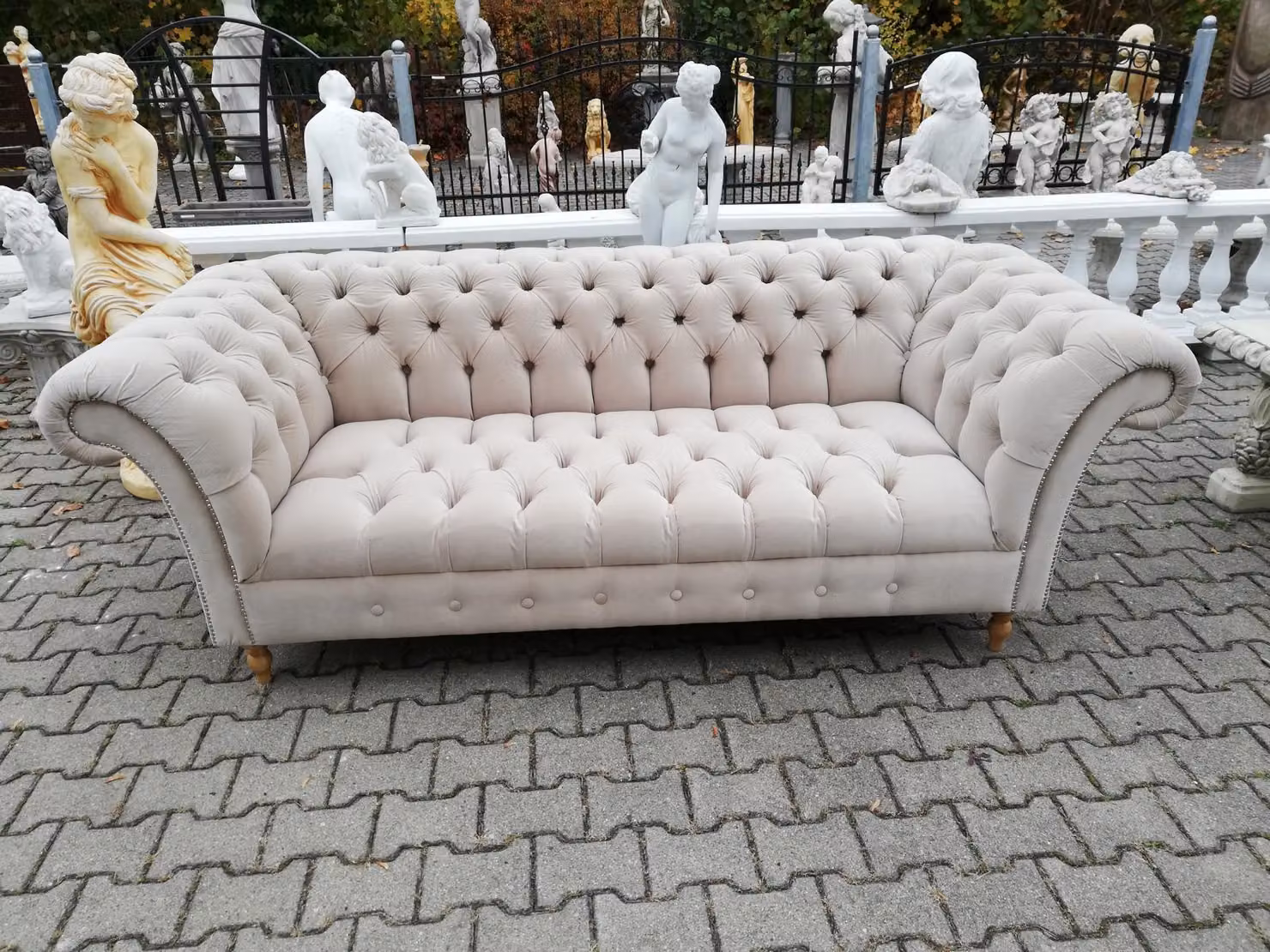Designer Chesterfield Sofagarnitur Textil Beige 3 Couch Polster Textil Sofa