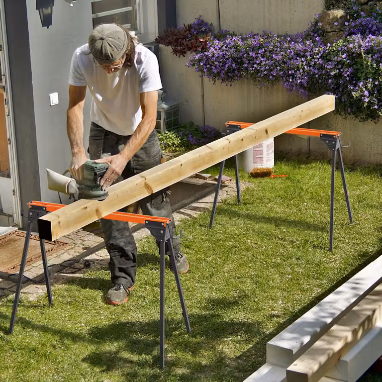 Set di cavalletti pieghevoli in metallo Costway arancione con gambe apribili rapide, portata massima 500 kg ciascuno