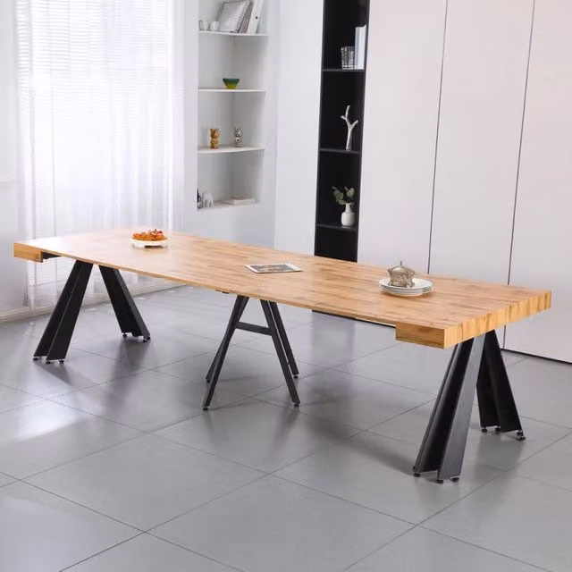 Tavolo allungabile EFFEZETA in stile industrial con piano in rovere e gambe in metallo nero, L/P/H: 190 x 80 x 75 cm