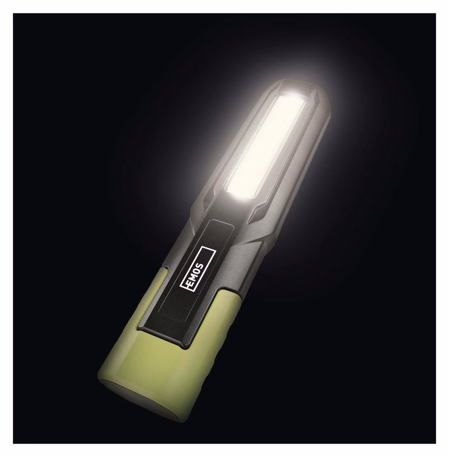 Lampada da lavoro a LED ricaricabile EMOS con 3 modalità di illuminazione, gancio e magnete, 500 lm, portata 30 m, batteria da 2000 mAh con autonomia di 6 ore e cavo, P4546