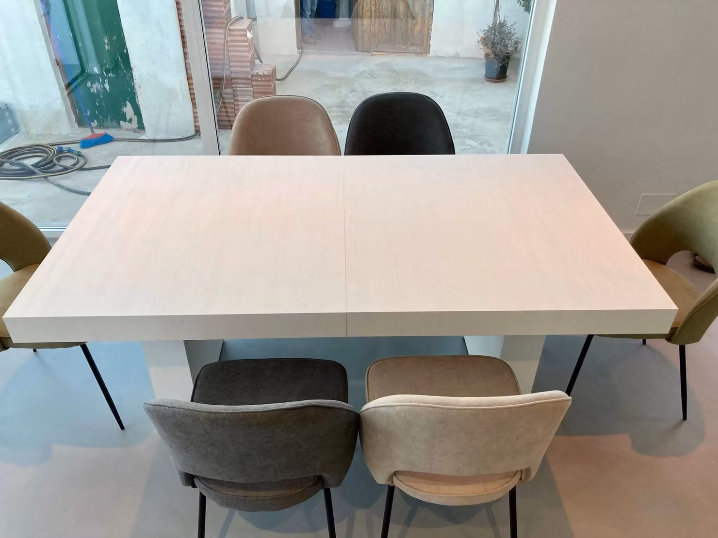 Tavolo rettangolare estensibile Mobili 2G in MDF nobilitato bianco consumato L: 180 cm, P: 100 cm, H: 76 cm, apertura fino a 480 cm – 2