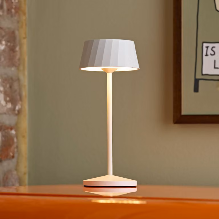 Sigor Lampada LED da tavolo a batteria Facetta, set 3, bianco, 22 cm, IP44 dimmerabile, Bianco / Opale, Soggiorno / Sala da pranzo, Alluminio, Moderno, Lampada da tavolo LED
