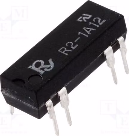 1 relè: contatto Reed max. 250 VDC, bobina: 12 VDC, 10 VA, 1 A, 144 mW, modello R2-1A12, elettromagnetico