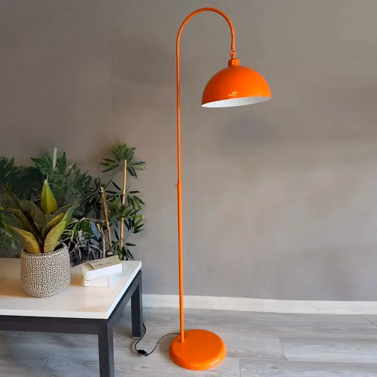 Lampada da terra moderna in metallo con E27, paralume regolabile