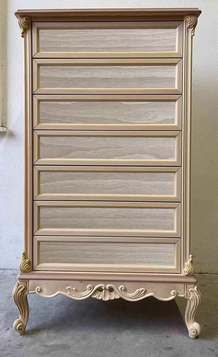 Cassettiera classica stile barocco con 7 cassetti in legno grezzo Mobili 2G L: 87 cm, P: 48 cm, H: 148 cm