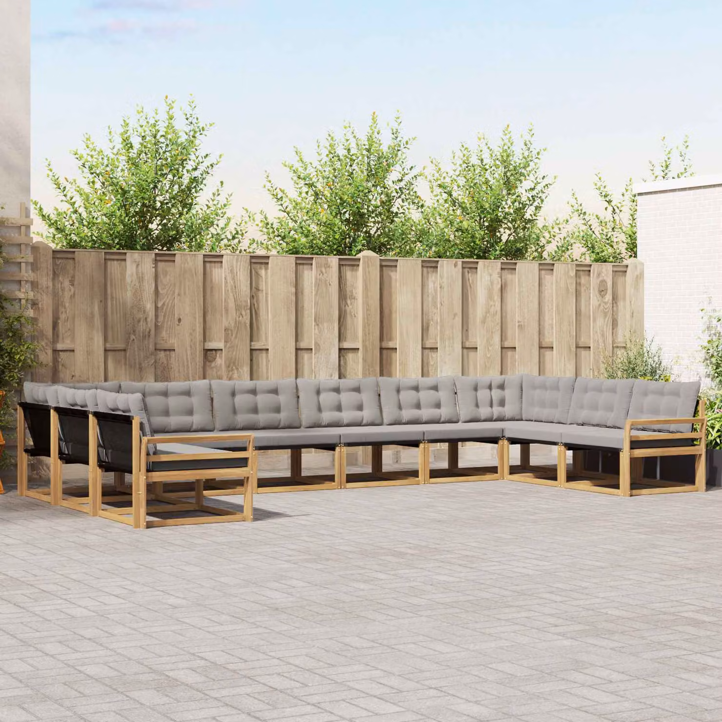 vidaXL Set di divani da esterno a forma di U composto da 10 pezzi in legno di acacia con cuscini bianchi e grigi