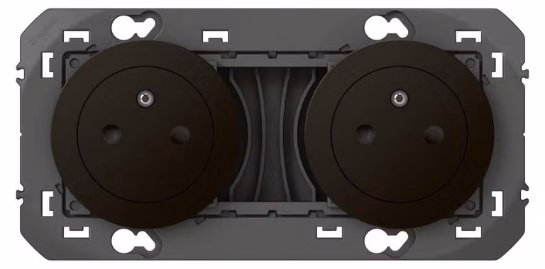 Presa multipla con messa a terra, serie Dooxie, colore nero, marca LEGRAND