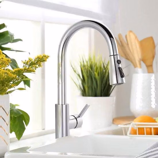 Miscelatore monocomando per cucina Unyqoos®, con arco alto e doccetta estraibile, beccuccio girevole a 360°, realizzato in acciaio inossidabile SUS304, con 3 tipi di getto, finitura cromata