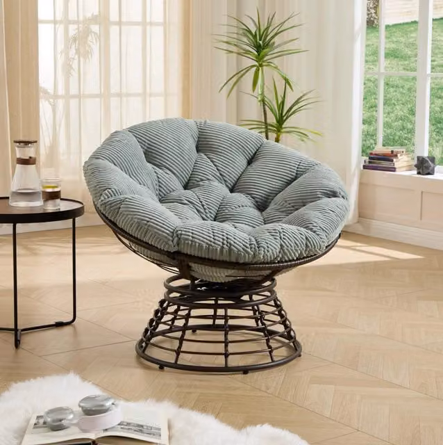 Sedia Papasan girevole 360° MODFU in metallo e rattan con cuscino verde chiaro, Diametro: 92 cm, Altezza: 67 cm