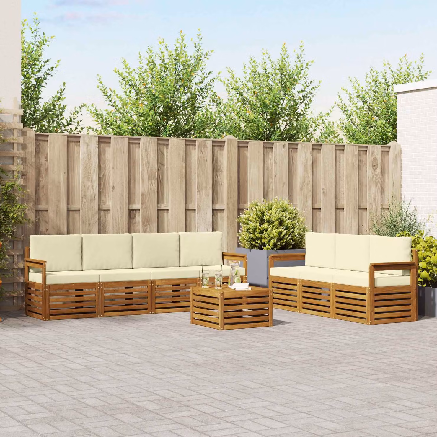 Set da giardino vidaXL in legno di acacia massello con divani a L, tavolino e cuscini, colore beige e bianco