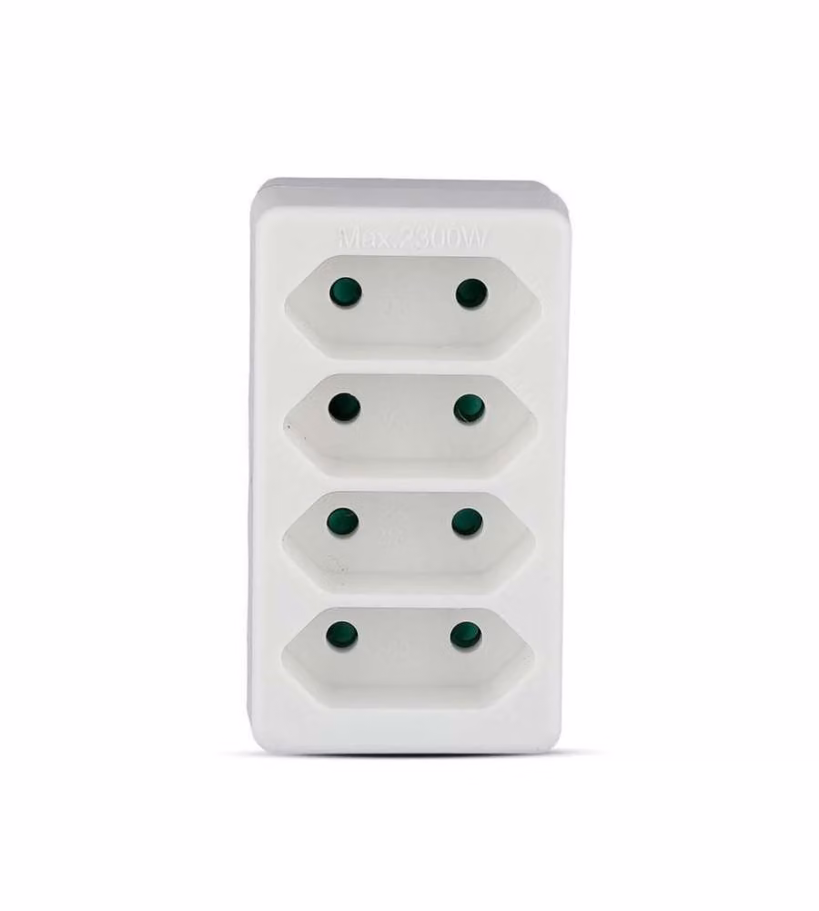 Adattatore Multipresa con 4 Prese Frontali 2,5A e Spina Shuko Colore Bianco