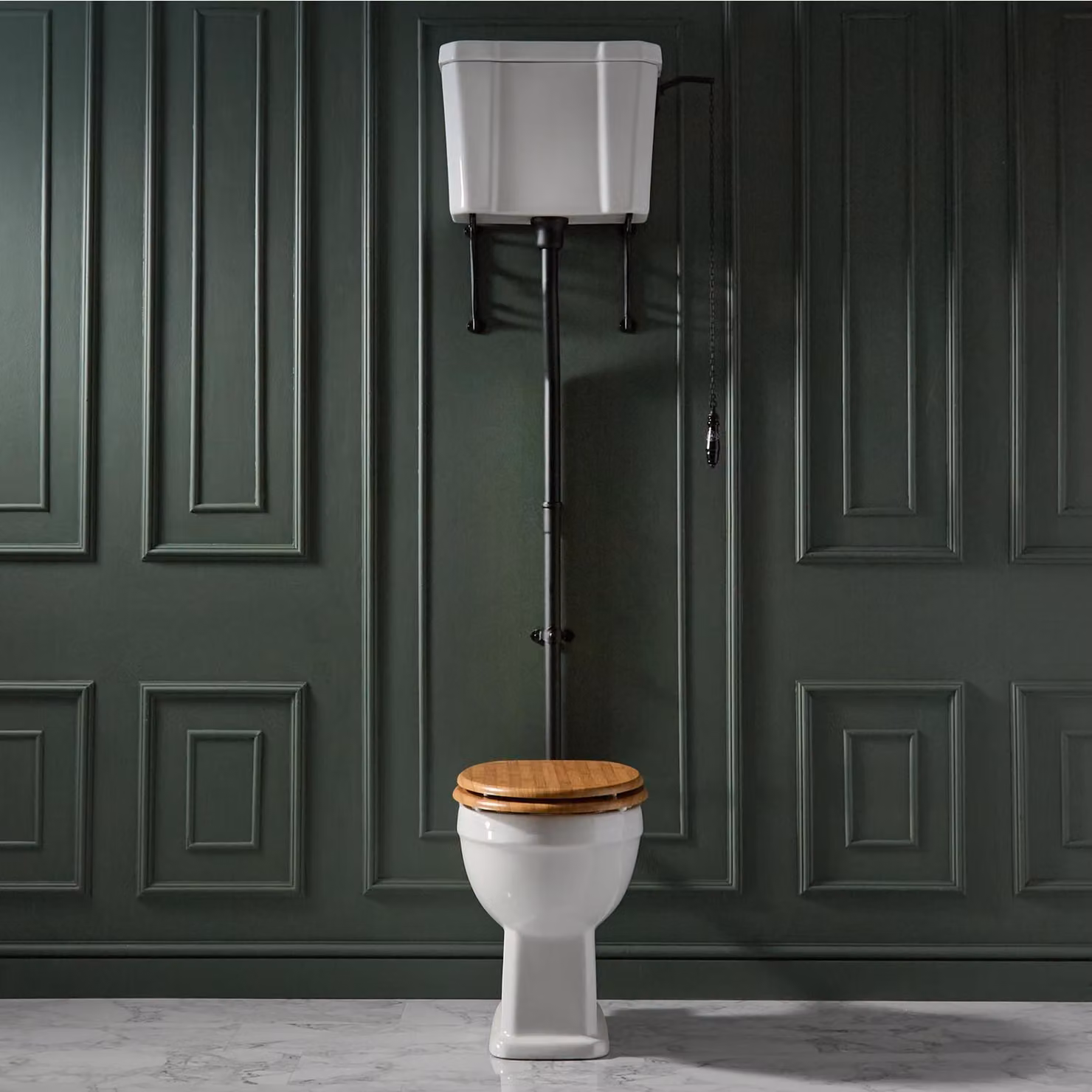 WC Tradizionale con Cassetta Scarico Nero Sedile Rovere – Richmond
