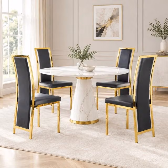 Set di 4 Sedie da Pranzo Minimaliste con Rifiniture Oro, Rivestimento in PU Nero, Struttura in Metallo, Altezza 109 cm