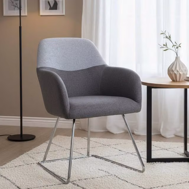 Sedia da ufficio Azzone DMORA con braccioli, seduta ergonomica in tessuto grigio, L: 62 cm, H: 83 cm