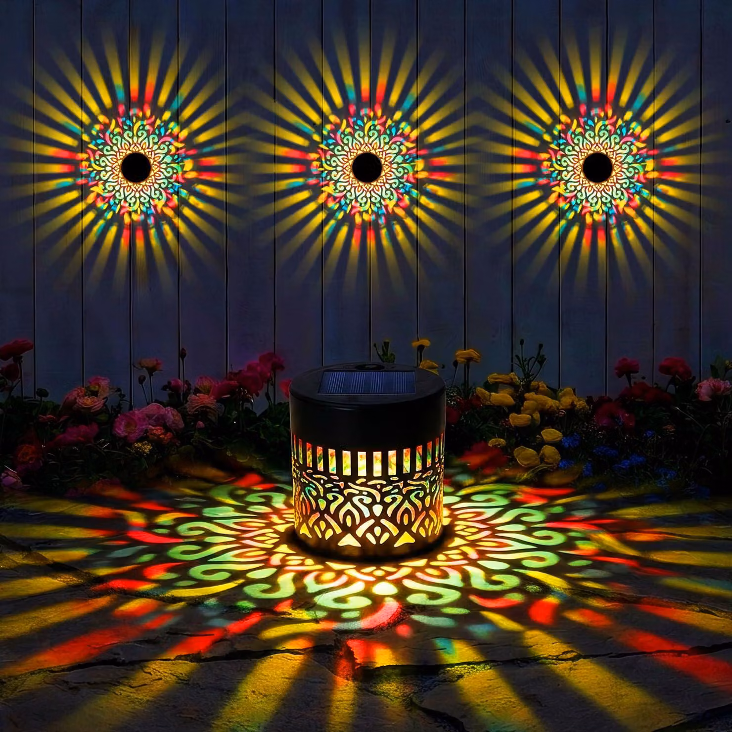 4 Lampade solari da esterno, grado di protezione IP65, luce colorata, design a mandala