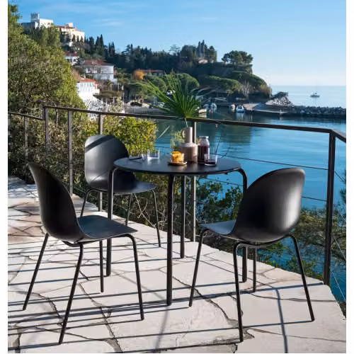 Sedia Academy outdoor Connubia, struttura in metallo e seduta in polipropilene