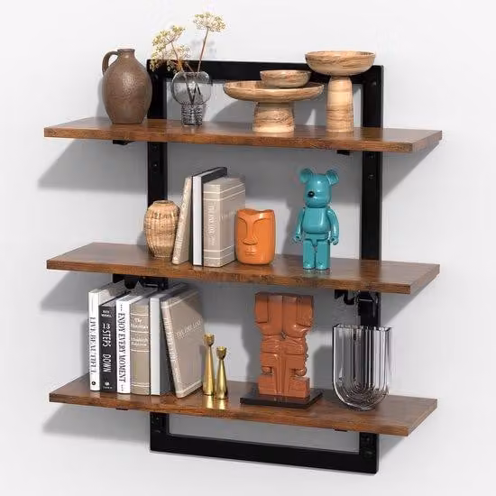 Azomor: scaffale a muro in legno a tre ripiani per un uso versatile in casa