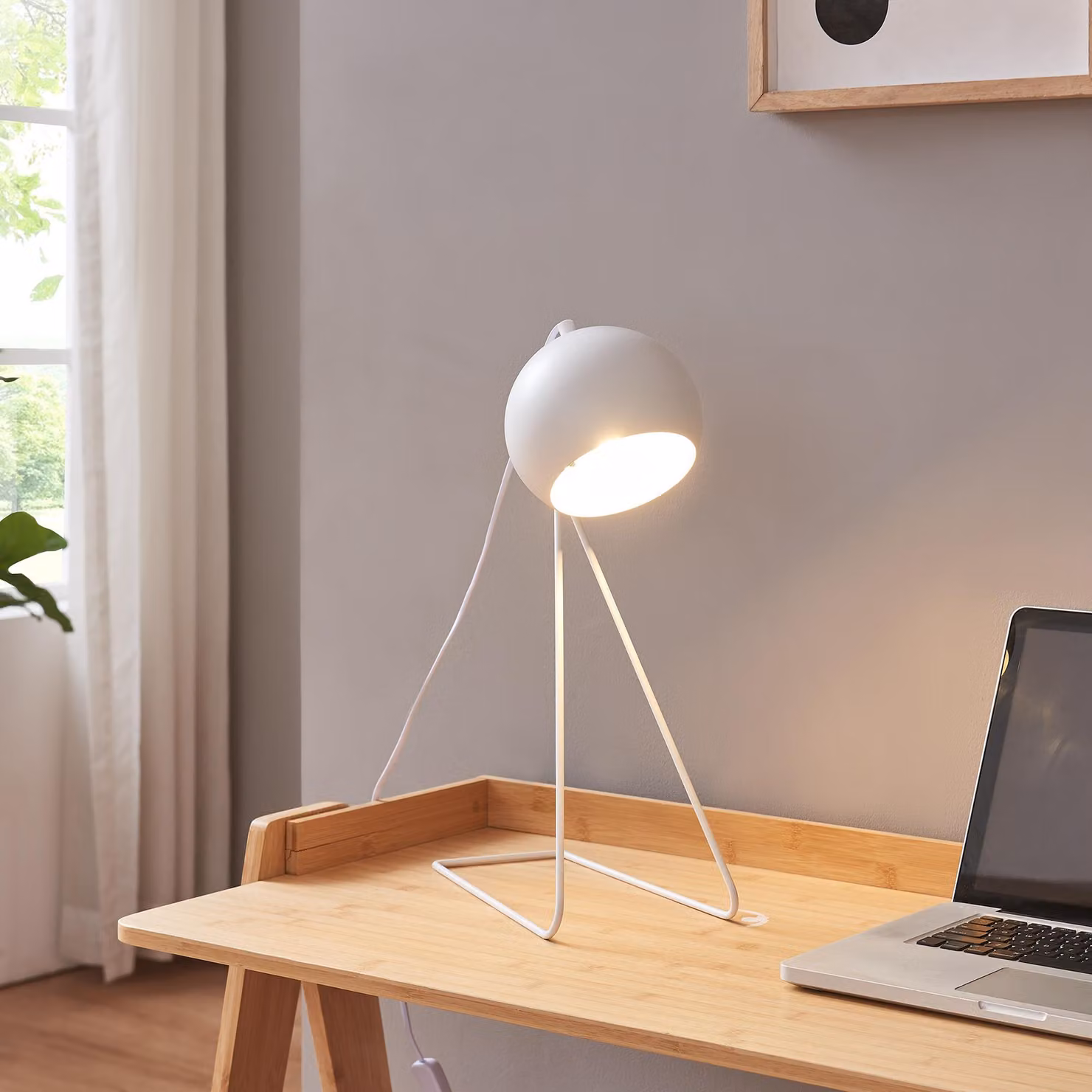 Lampada da tavolo 'Oldibro' sfera in metallo 45 x 28 x 15 cm bianco