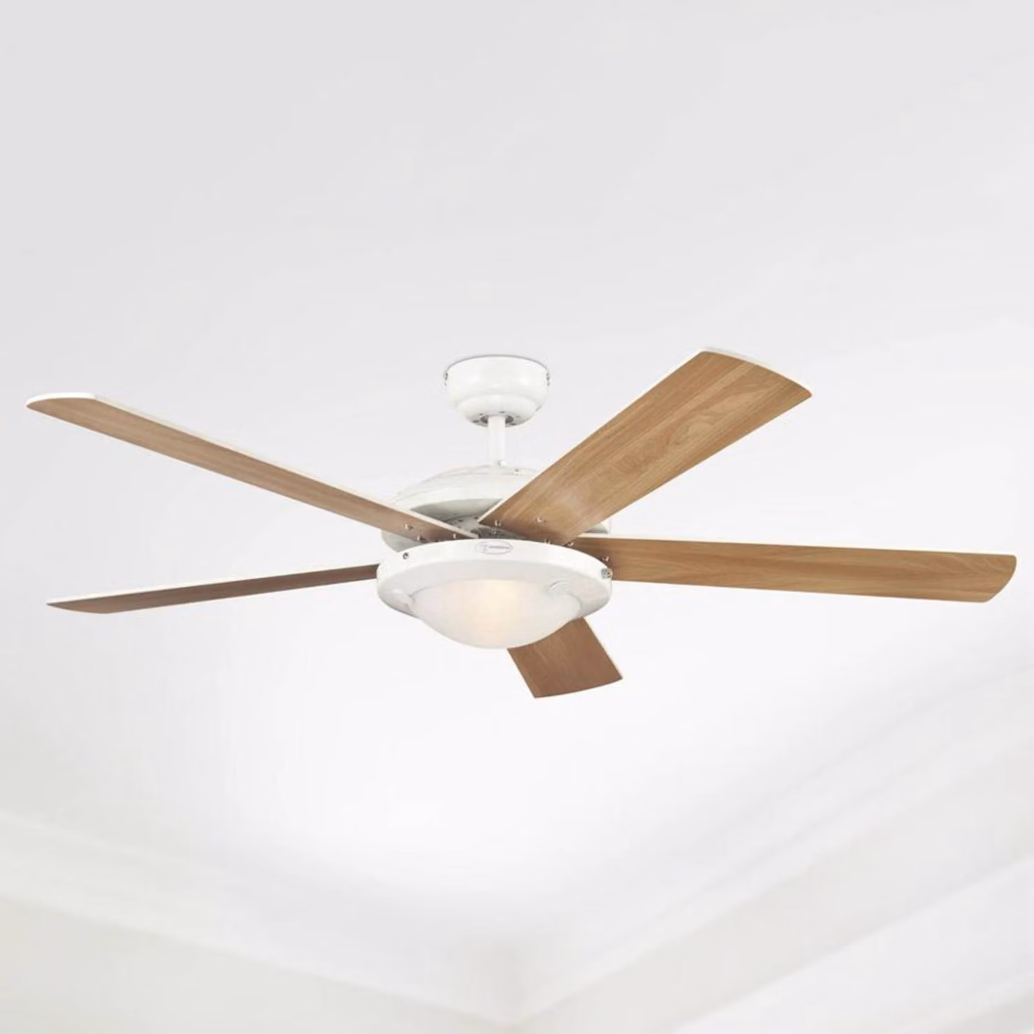 Westinghouse Ventilatore da soffitto con luce Comet 2, in legno, silenzioso COMET, Legno chiaro, Soggiorno / Sala da pranzo, Legno, Moderno