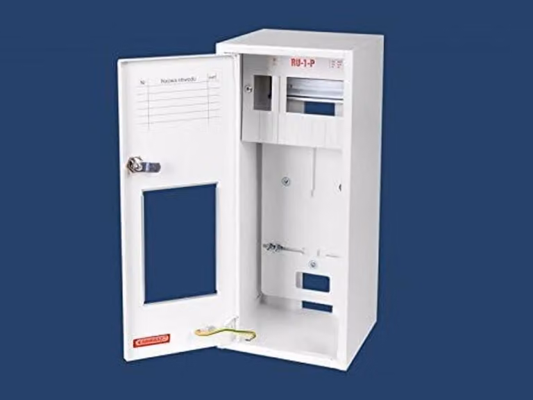 Armadio di distribuzione: 1 contatore monofase, 6 interruttori di protezione, montaggio a parete, acciaio zincato, per la distribuzione dell'energia elettrica