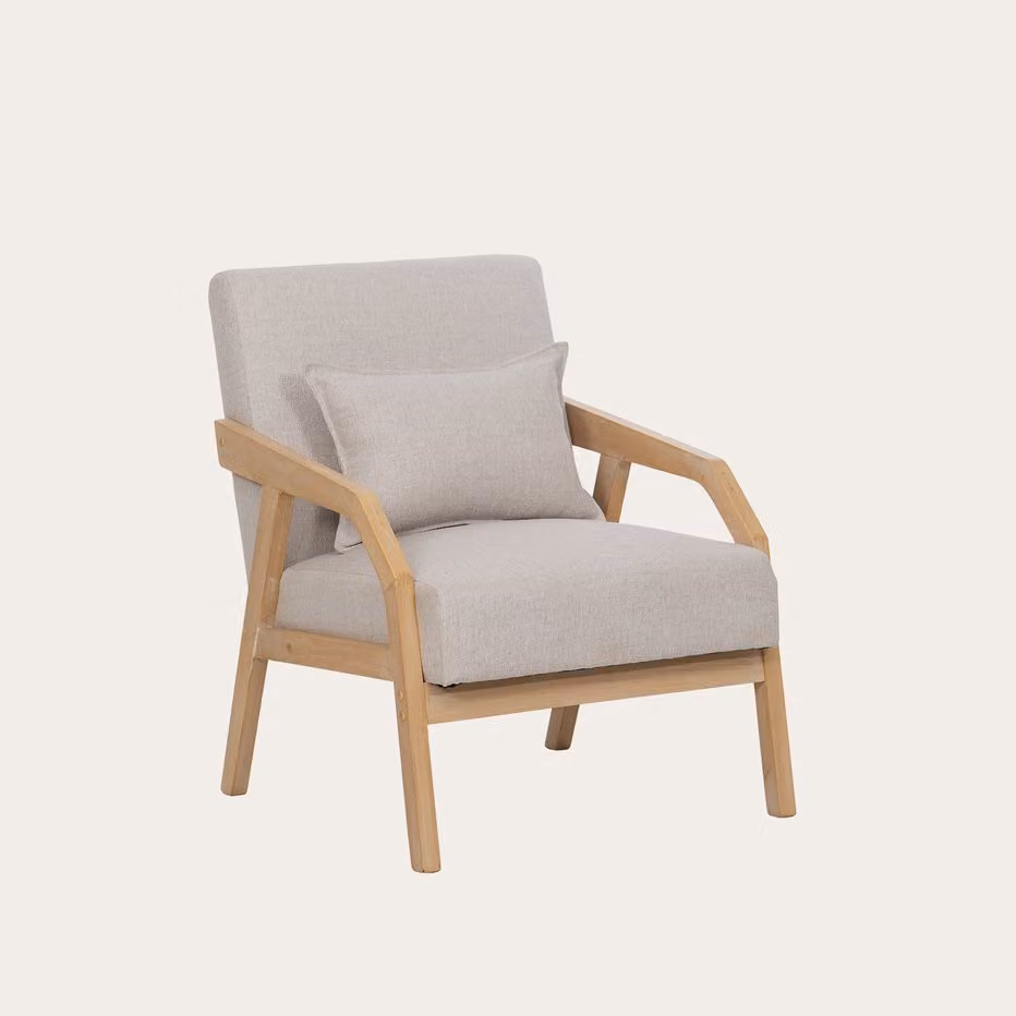 Poltrona Banak beige con struttura in legno massello e seduta imbottita con braccioli – 2