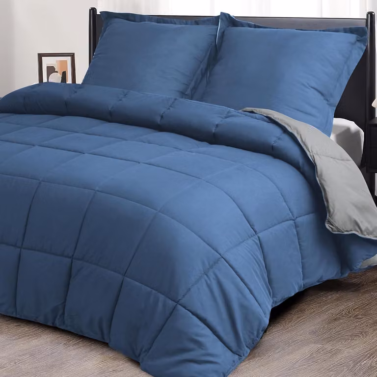 Coperta estiva per letto, dimensioni 240 x 220 cm, ideale per la camera da letto, realizzata in microfibra da 150 g/m², con 2 federe, colore grigio-blu