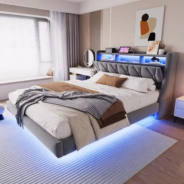 Letto matrimoniale OKWISH in tessuto grigio con prese USB, luci LED integrate e ripiani laterali, L/P/H: 180 x 200 x 219 cm