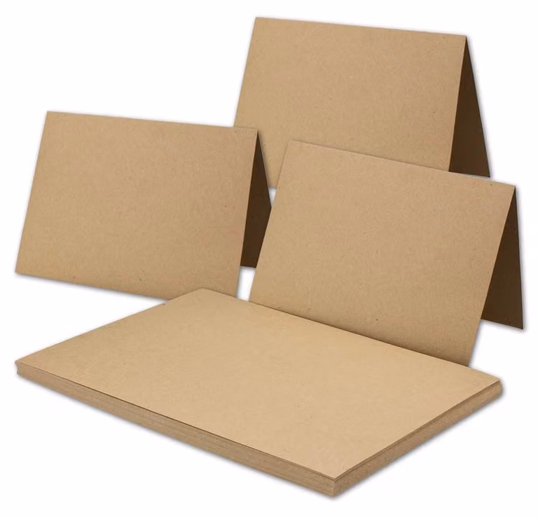 Biglietti doppi in carta kraft color sabbia, 50 pezzi, formato DIN B6, 240 g/m²