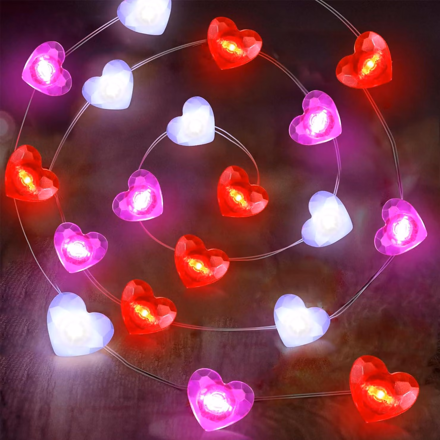 Catena luminosa a forma di cuore, 2 metri, 20 LED, rosso, bianco e viola, alimentata a batteria