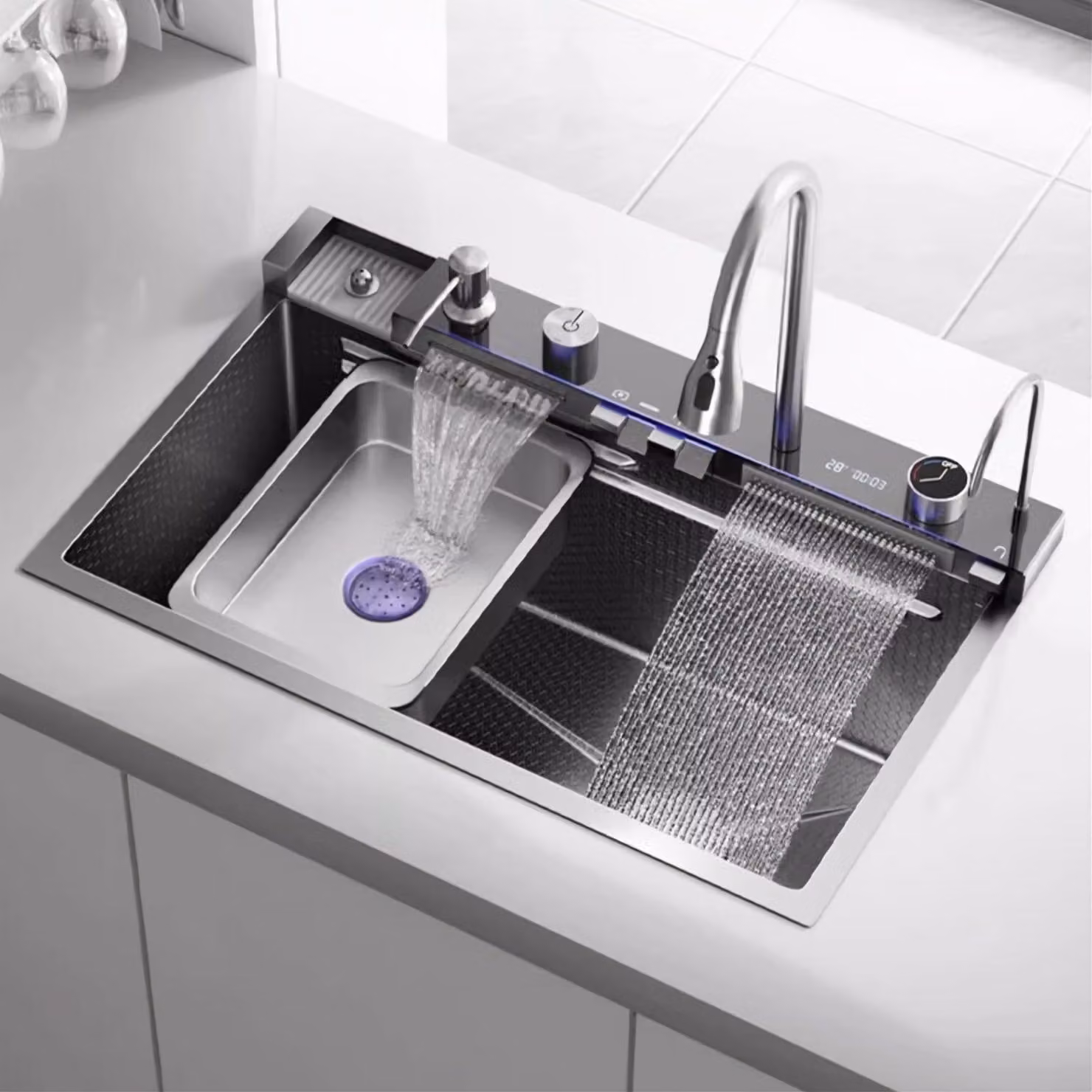 Una lavello da cucina in acciaio inossidabile, a singola vasca, in stile europeo, con rubinetto a cascata, schermo integrato, piano di lavoro in nanotecnologia a nido d'ape e piano di lavoro multifunzionale