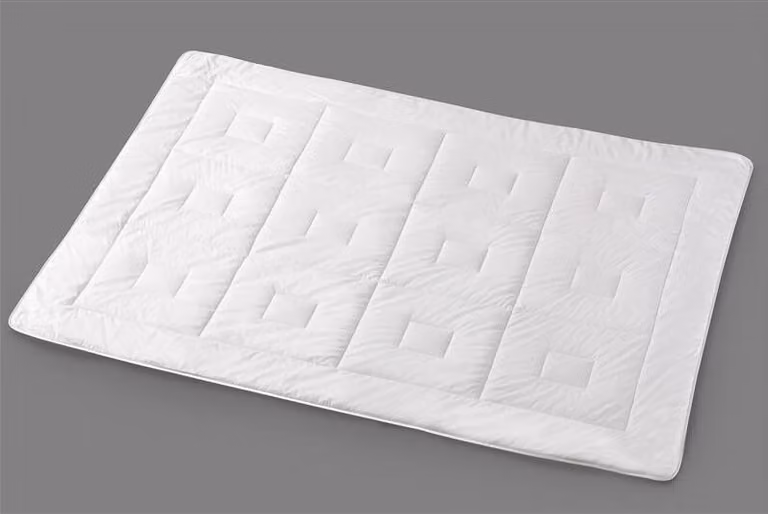 OBB Fibra di bambù Coperta per tutte le stagioni Bianca Mono 200x200 cm