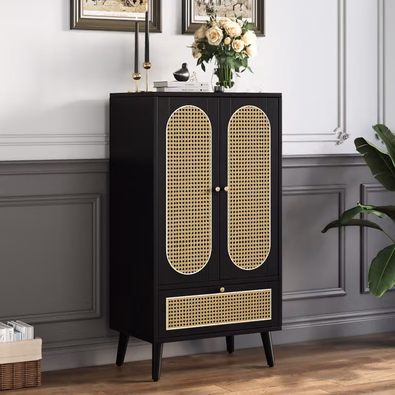 Comodà Okwish 60 x 40 x 110 cm con design in rattan, 2 ante e 1 cassetto, nero