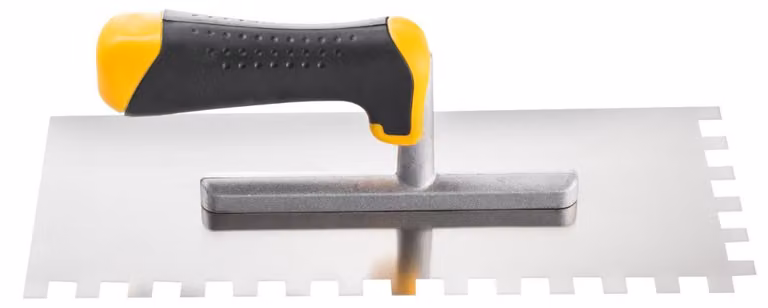 Spatola per colla HARDY 6x6 mm 28x12 cm in acciaio inossidabile, serie 28