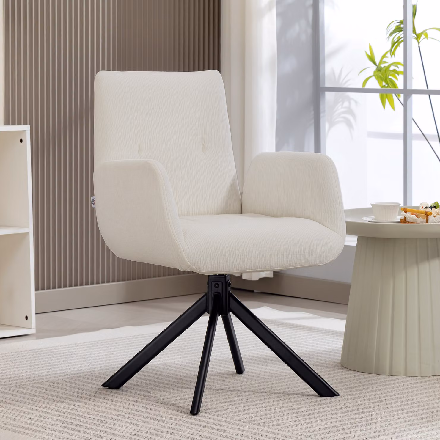 Poltrona girevole moderna HOMCOM in velluto bianco crema con braccioli, L: 60 cm, P: 61 cm, H: 88 cm – 2