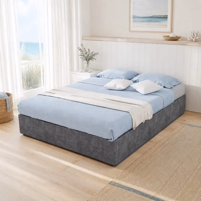 Letto imbottito 140x200 cm con contenitore a gas; rivestimento in tessuto grigio e struttura in metallo