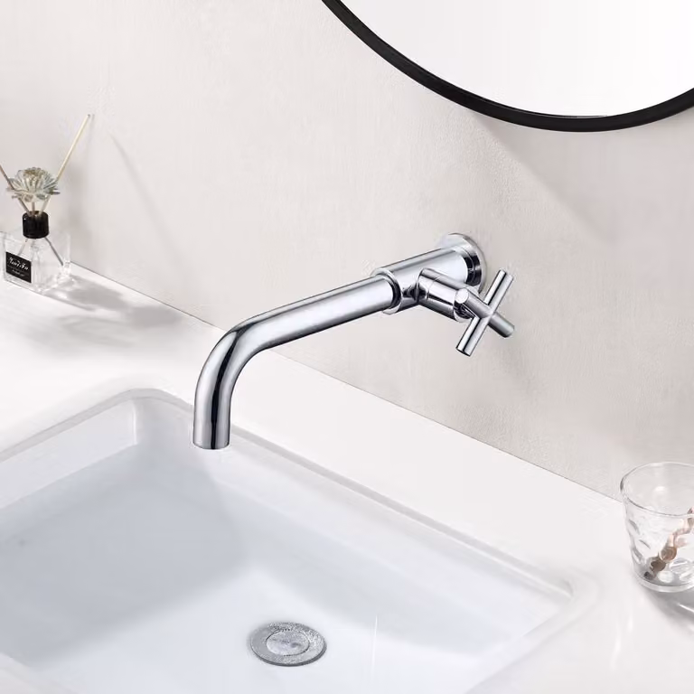 Rubinetto da parete per acqua fredda, in ottone, per esterno, a leva singola, per lavello, con maniglia a croce, finitura cromata, modello PTMP20C