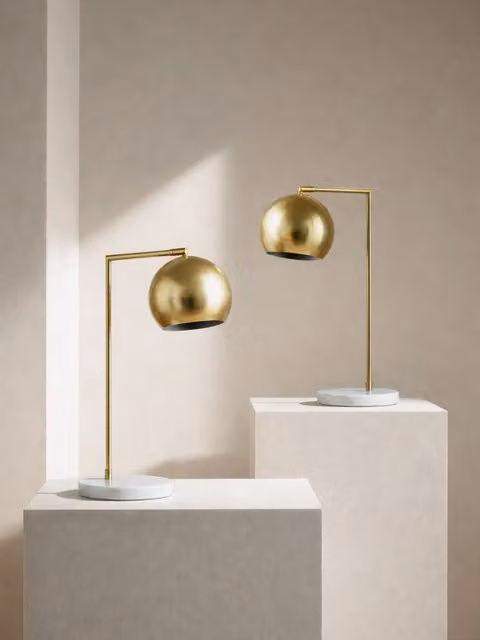 Set di 2 lampade da tavolo Kenay Home in metallo e marmo color oro e bianco – 1