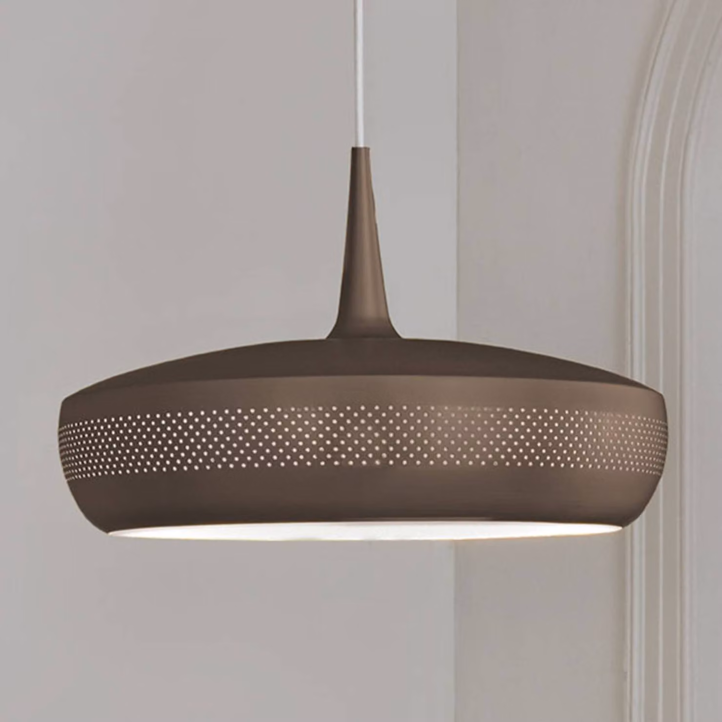 UMAGE Lampada a sospensione Clava Dine, dimmerabile, Marrone / Ruggine, Soggiorno / Sala da pranzo, Alluminio, Lampada a sospensione