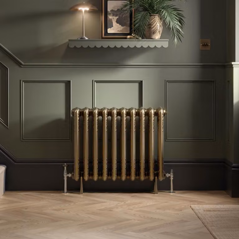 Radiatore Orizzontale Tradizionale a Colonna a 2 Colonne - 600mm x 1220mm - Ottone Spazzolato - Hudson Reed Bloomsbury