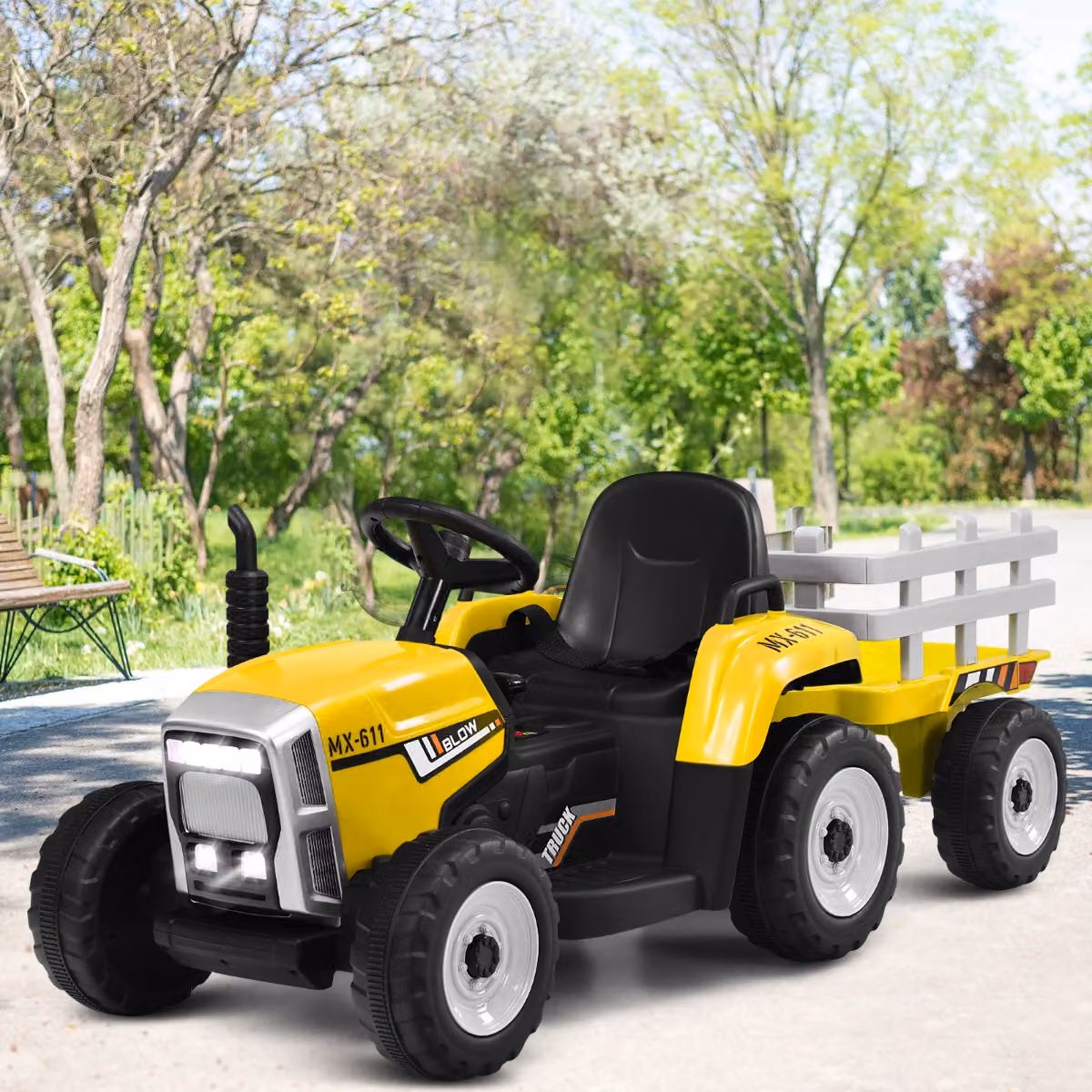 Trattore elettrico giocattolo Costway con rimorchio, luci LED, musica e clacson, 12V, Giallo