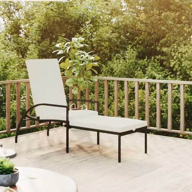 Lettino prendisole vidaXL in rattan e metallo con poggiatesta regolabile e braccioli, marrone e bianco – 1