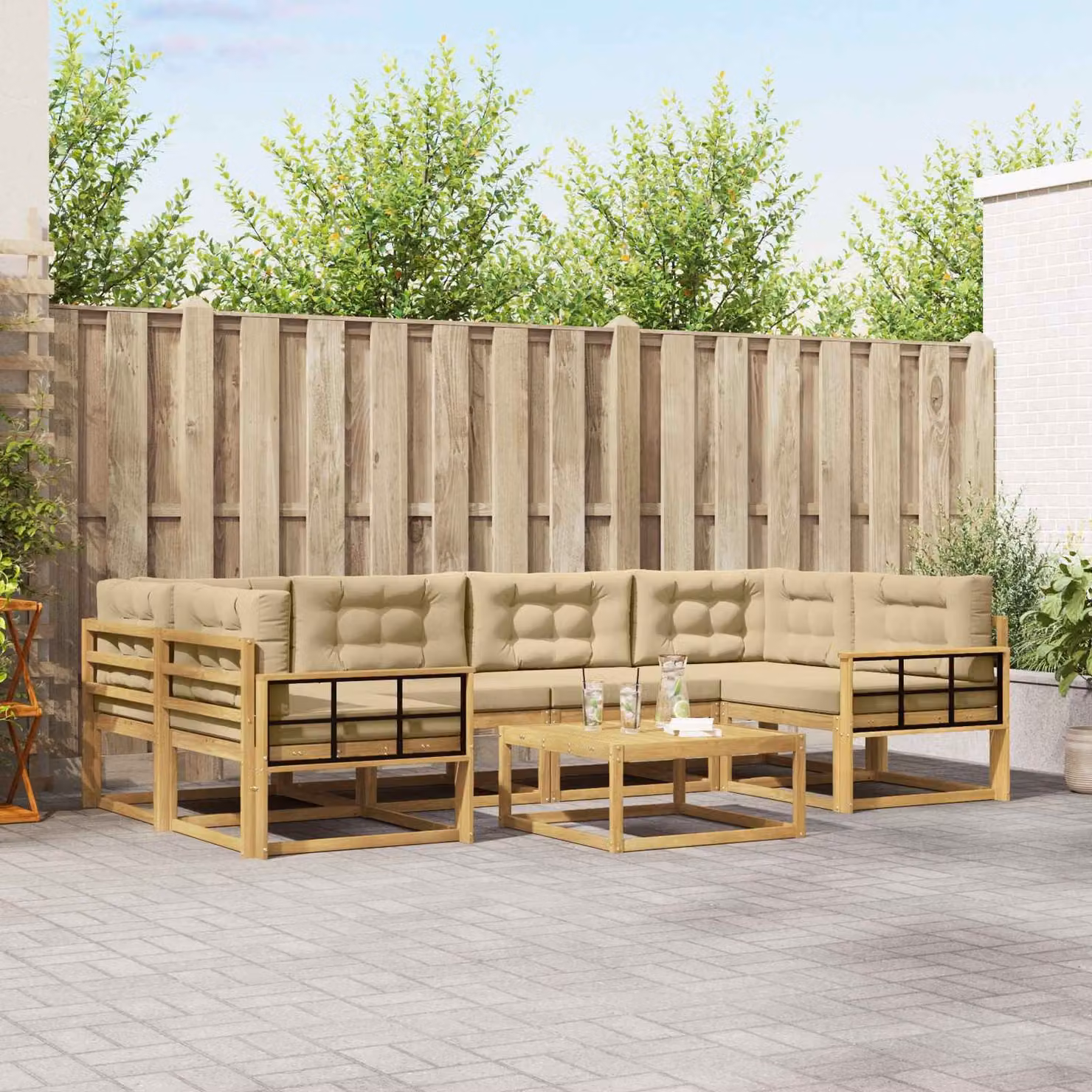 vidaXL Set di divani da esterno a L in legno di acacia con tavolo da caffè, colore bianco e beige