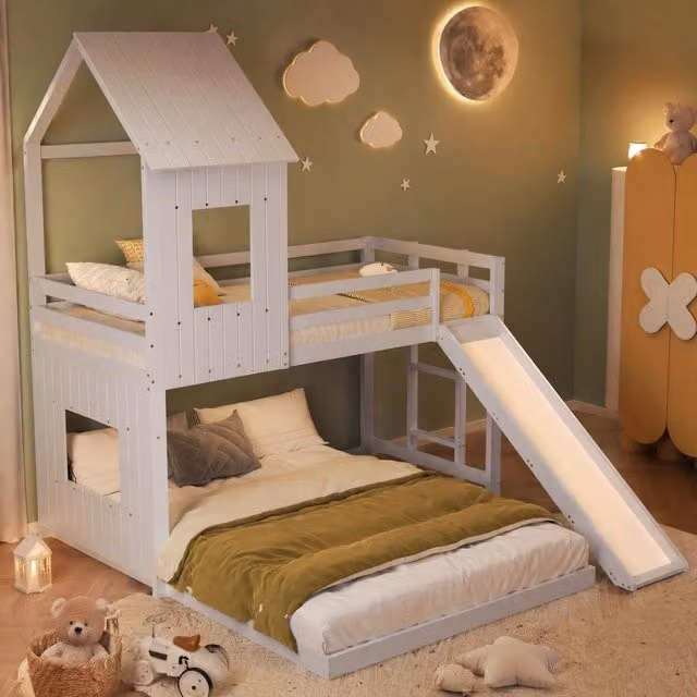 Letto a castello 90x200 e 140x200 cm bianco in pino e MDF, con scivolo, senza materasso